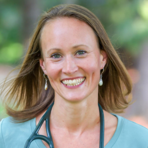 Dr Julia Mortlock, Naturopathic Doctor & Acupuncture Vancouver WA